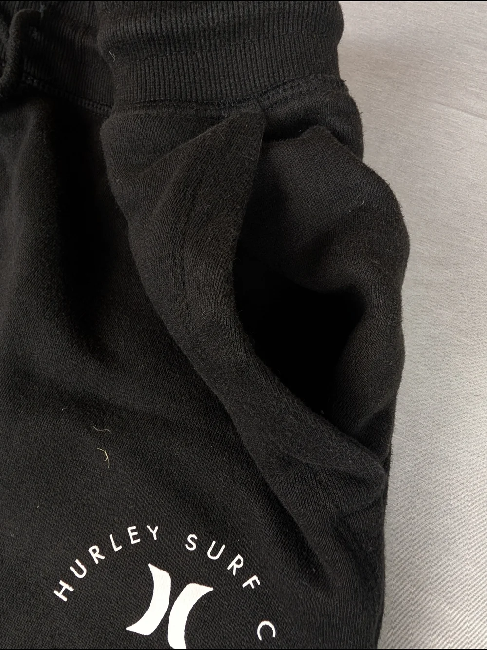 Hurley Black Crewneck Sweatshirt with White Surf‎ Logo